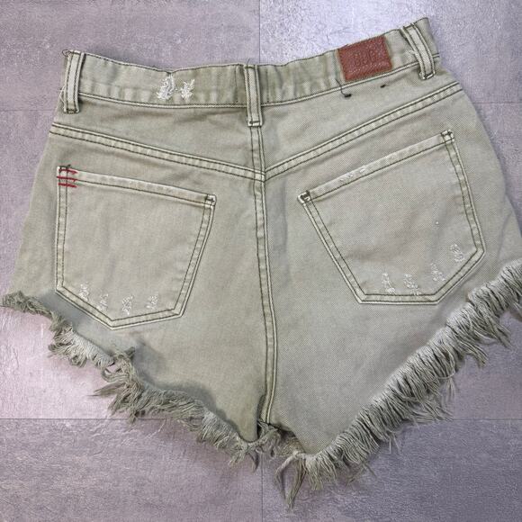 BDG Urban Outfitters Green High Rise Cheeky Shorts Womens 28 Distressed Frayed - Picture 4 of 11